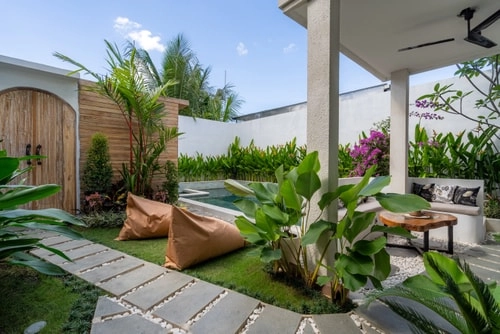 1BR Studio | Pool Access & Near GWK & Beaches