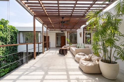 Green Moon 2 - 4BR with Pool and Rooftop, Berawa