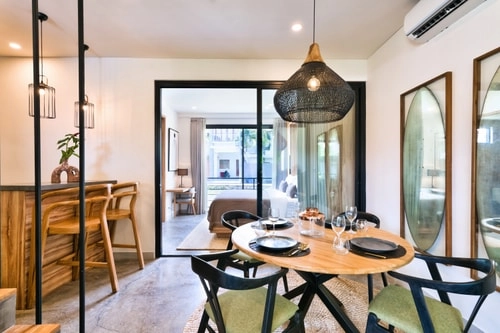 Berawa Townhouse 5 - Pool and Rooftop Jacuzzi
