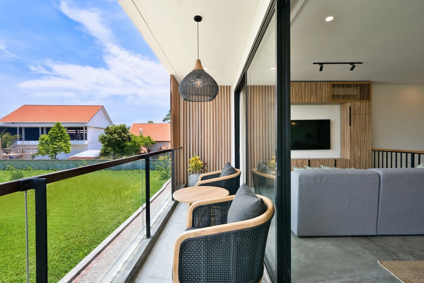 Berawa Townhouse 5 - Pool and Rooftop Jacuzzi