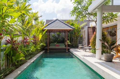 Family 2BR Villa walking distance to beach