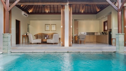 Jepun - Canopy Bed, Bathtub & Pool Villa, Seminyak